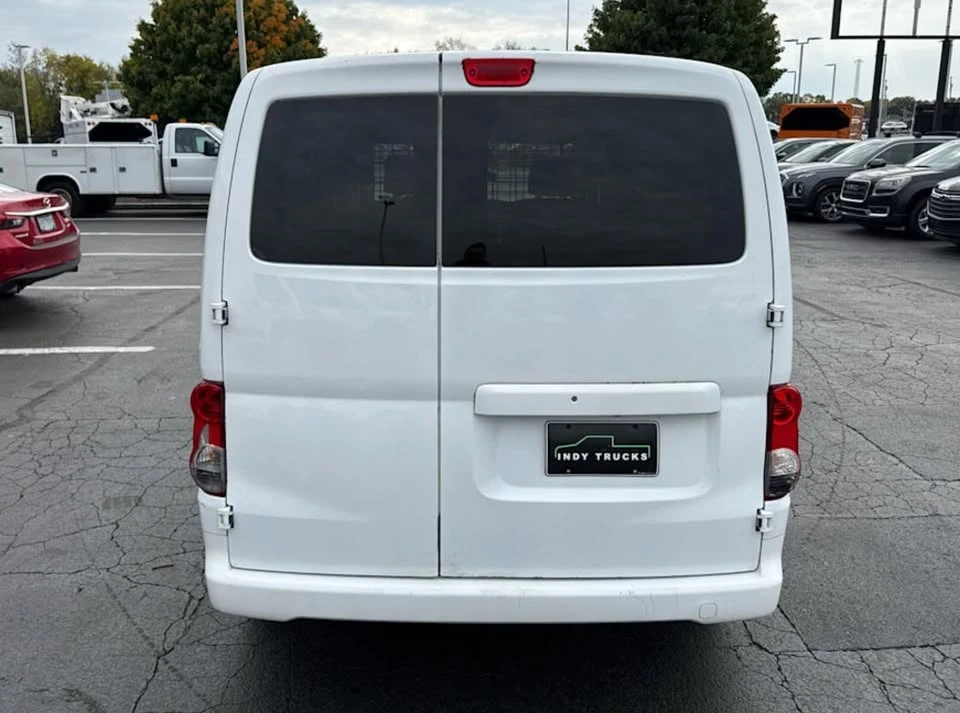 2018 Nissan NV - Image 4 of 12