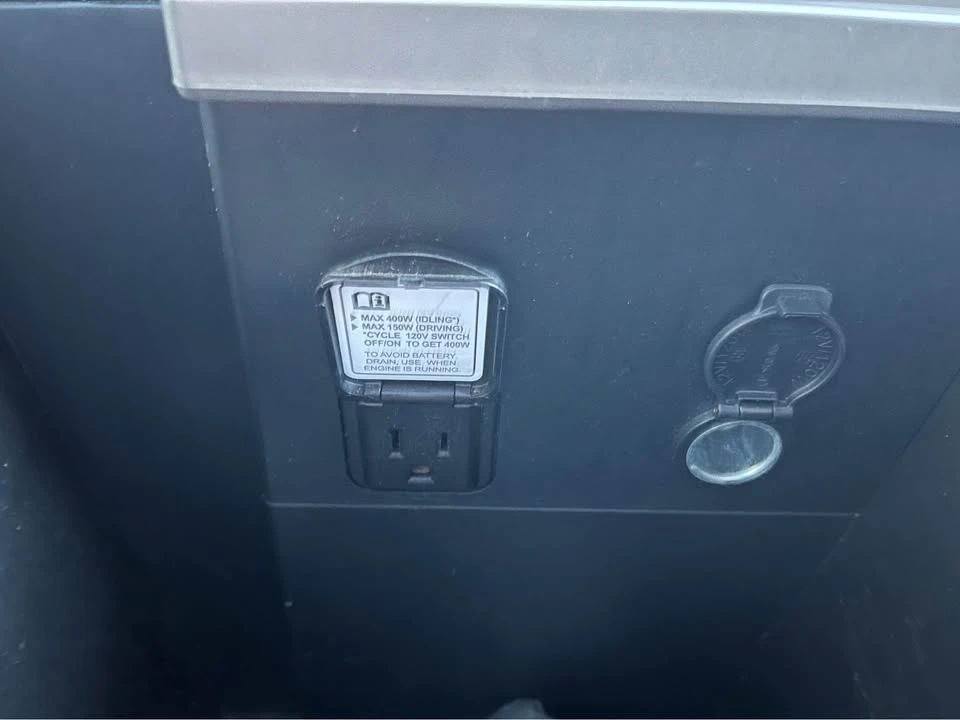 2018 Nissan NV2500 - Image 11 of 16