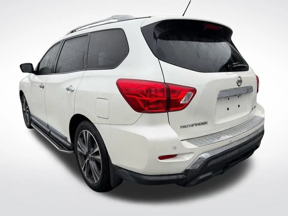 2018 Nissan Pathfinder 4th Gen - Image 4 of 18