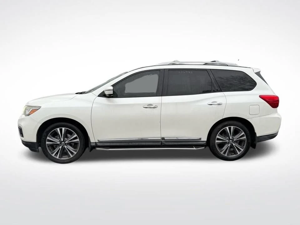 2018 Nissan Pathfinder 4th Gen - Image 3 of 18