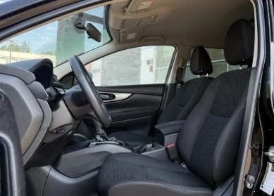 2018 Nissan Rogue - Image 5 of 8