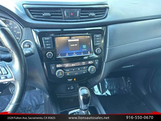 2018 Nissan Rogue - Image 15 of 19