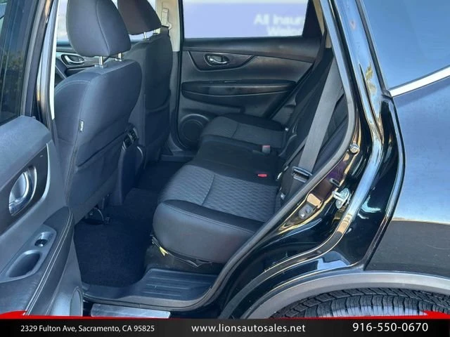 2018 Nissan Rogue - Image 13 of 19