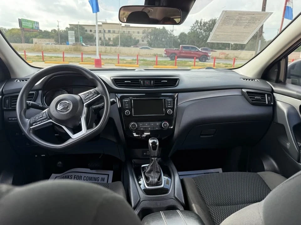 2018 Nissan Rogue - Image 7 of 7