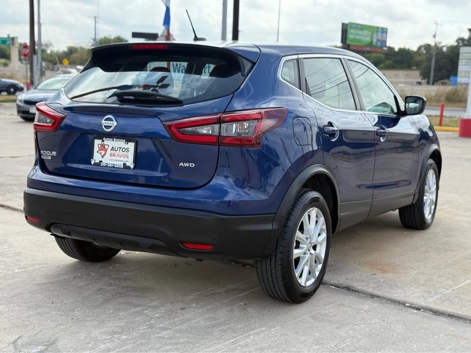 2018 Nissan Rogue - Image 3 of 7