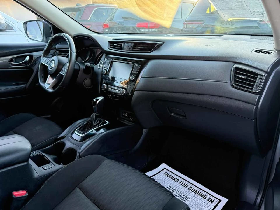 2018 Nissan Rogue - Image 3 of 5