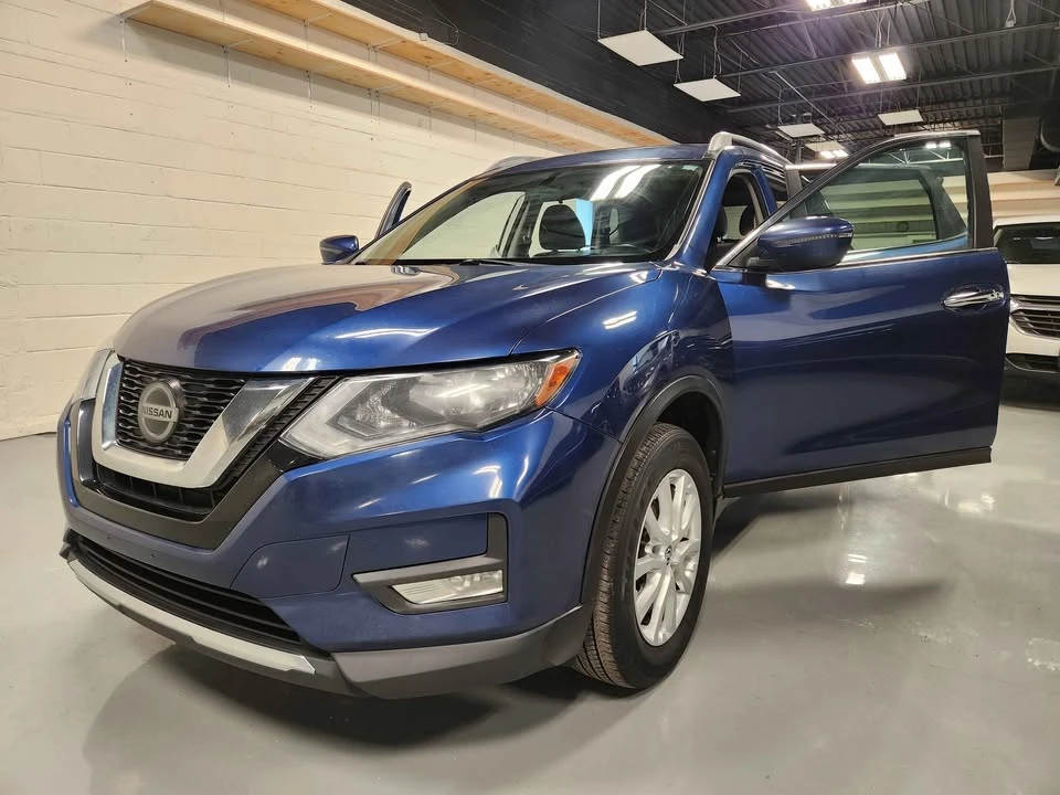 2018 Nissan Rogue - Image 2 of 19