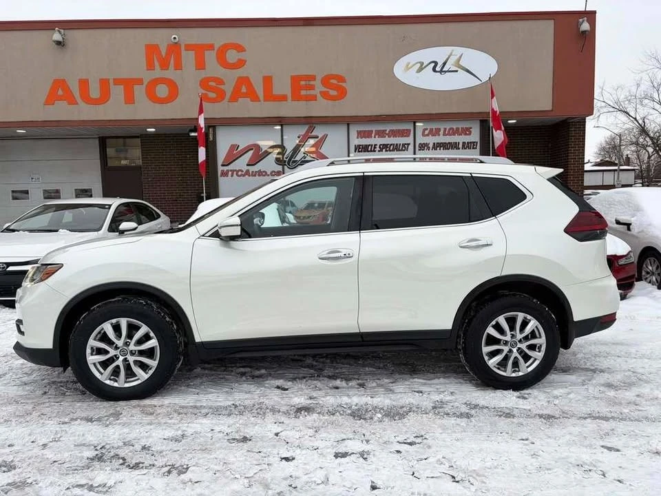2018 Nissan Rogue - Image 4 of 19