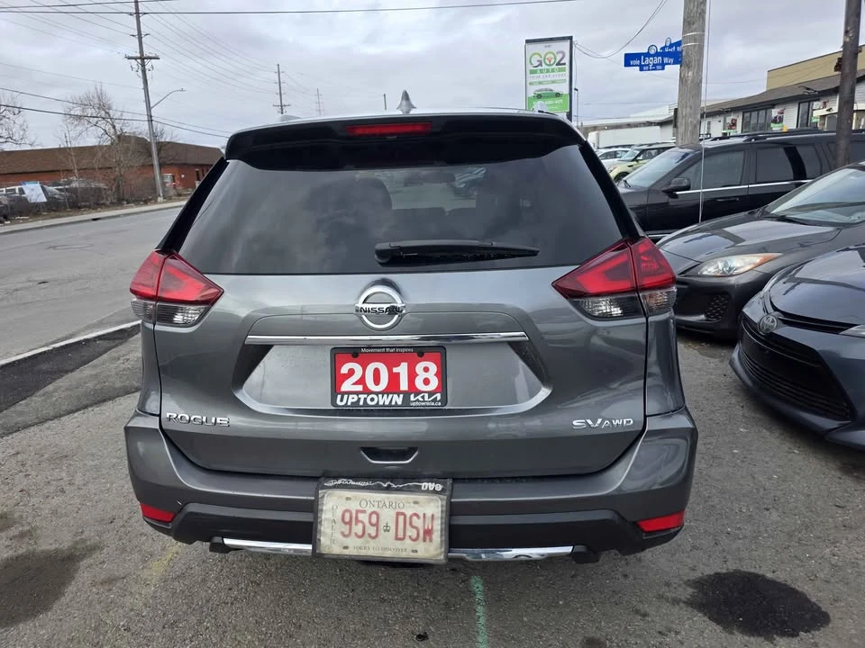 2018 Nissan Rogue - Image 4 of 17