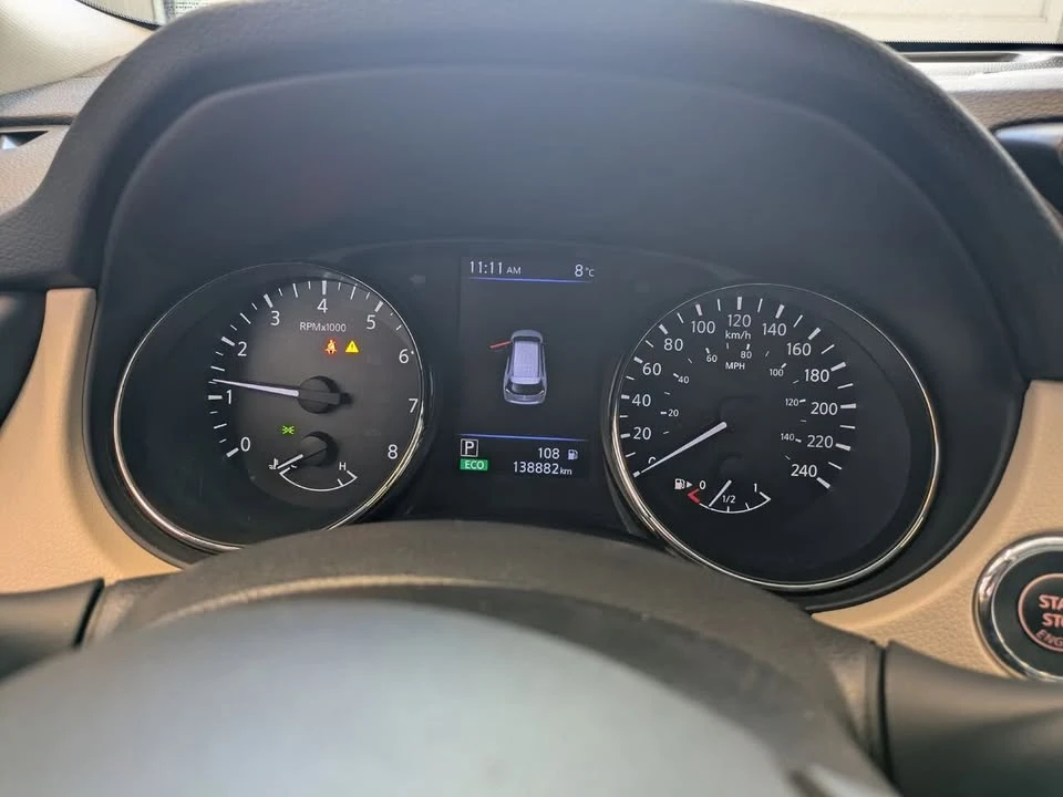 2018 Nissan Rogue - Image 6 of 10