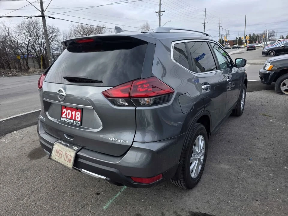 2018 Nissan Rogue - Image 5 of 17