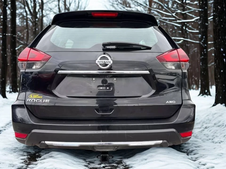 2018 Nissan Rogue - Image 5 of 16