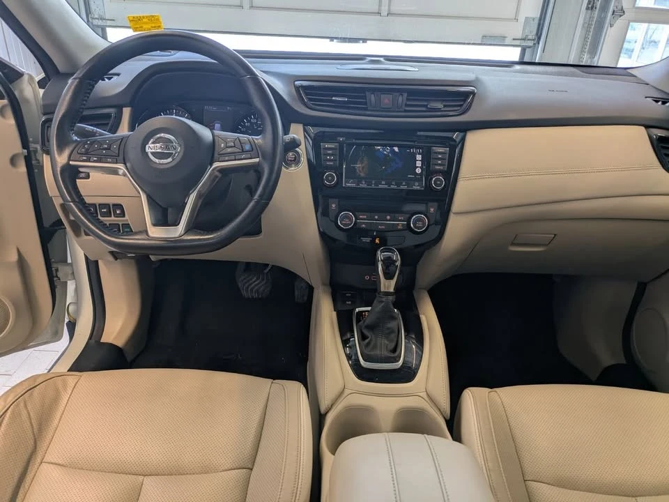 2018 Nissan Rogue - Image 5 of 10