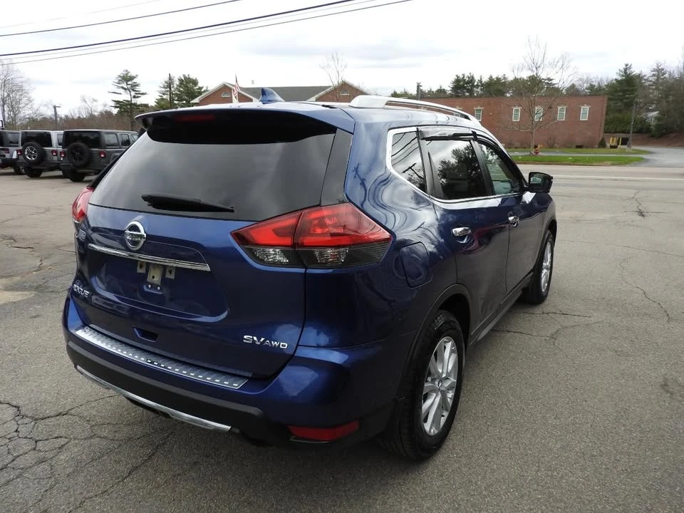 2018 Nissan Rogue - Image 4 of 19