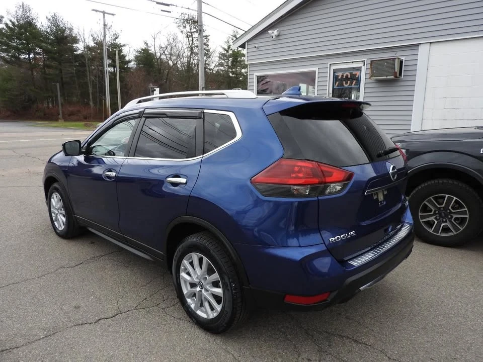 2018 Nissan Rogue - Image 3 of 19