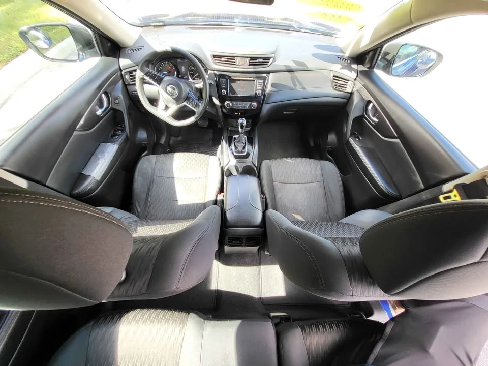 2018 Nissan Rogue - Image 8 of 19