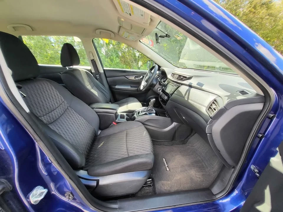 2018 Nissan Rogue - Image 12 of 19