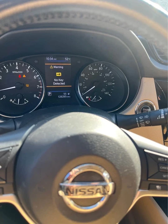 2018 Nissan Rogue - Image 7 of 8
