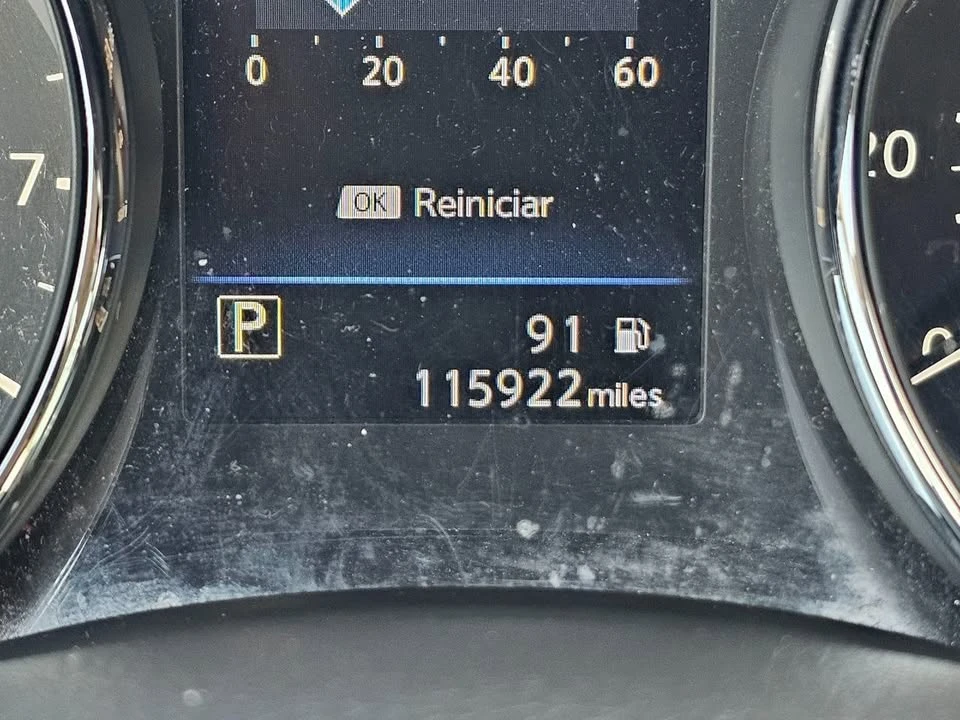 2018 Nissan Rogue - Image 11 of 20