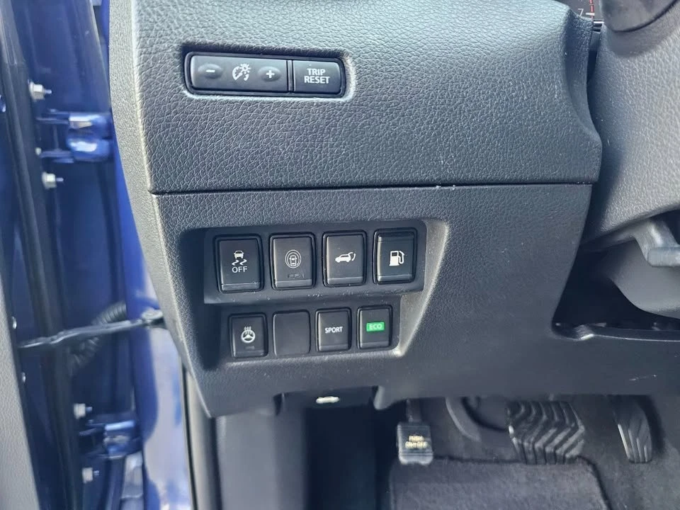 2018 Nissan Rogue - Image 18 of 20