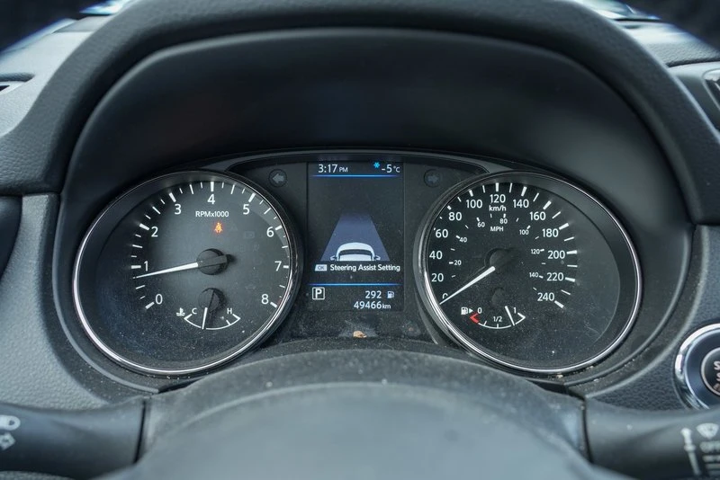2018 Nissan Rogue - Image 12 of 18
