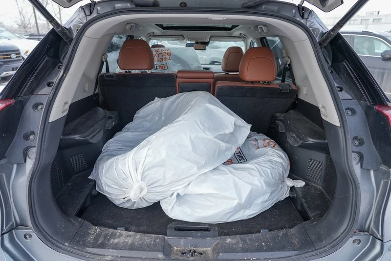 2018 Nissan Rogue - Image 10 of 18