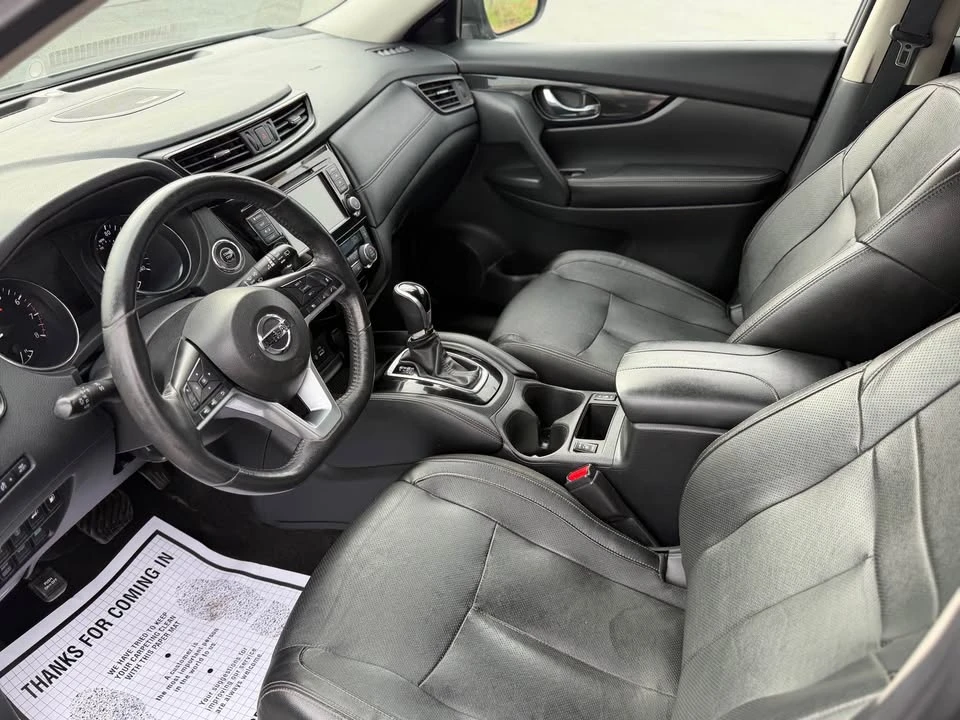 2018 Nissan Rogue - Image 11 of 14