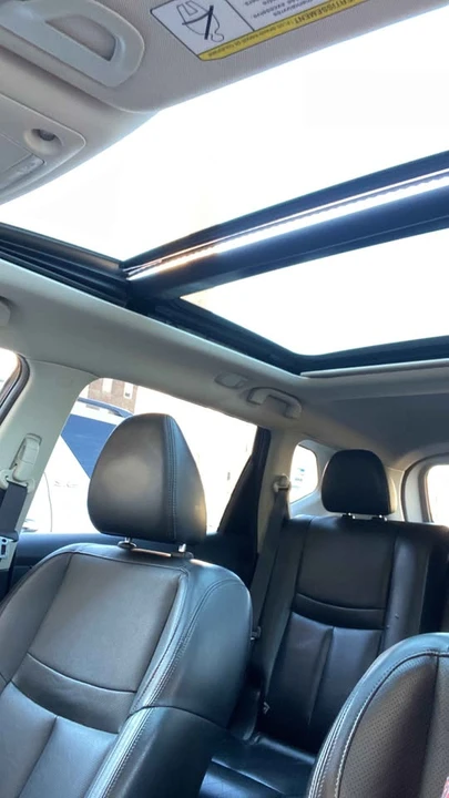 2018 Nissan Rogue - Image 9 of 9