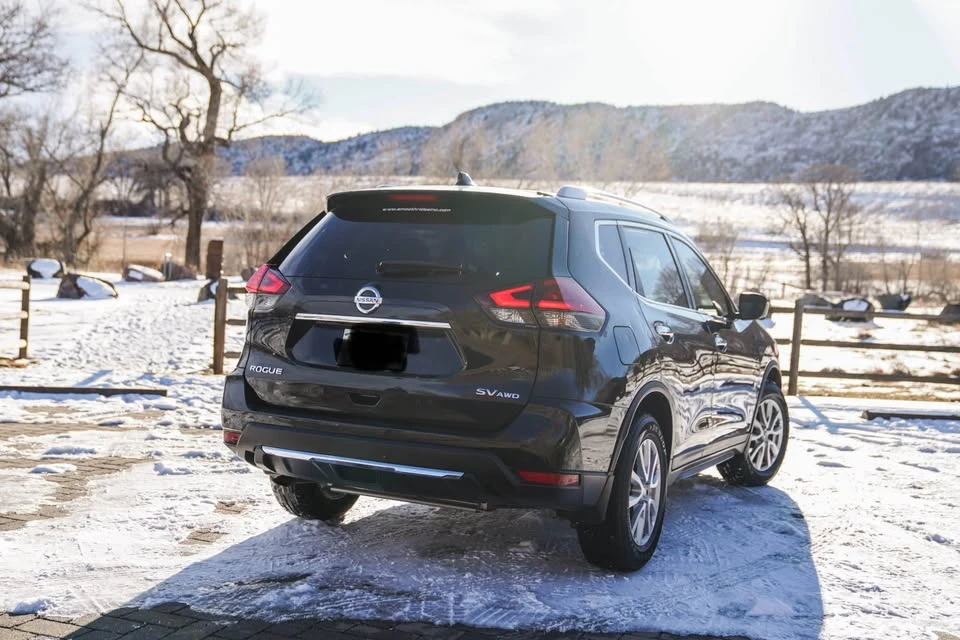 2018 Nissan Rogue - Image 12 of 13