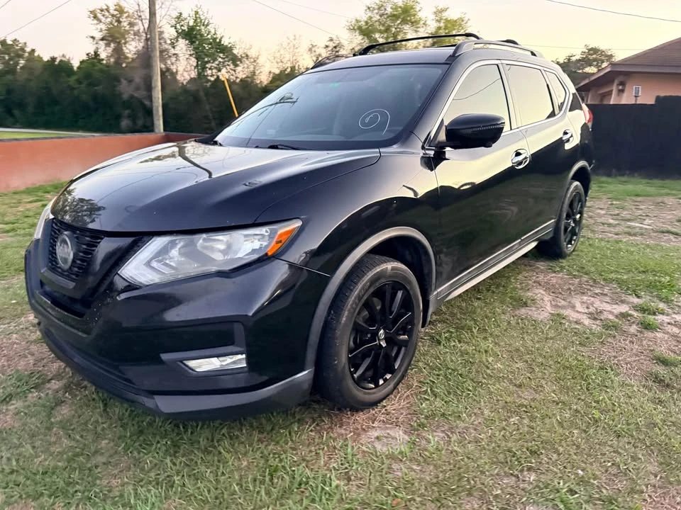 2018 Nissan Rogue - Image 3 of 15