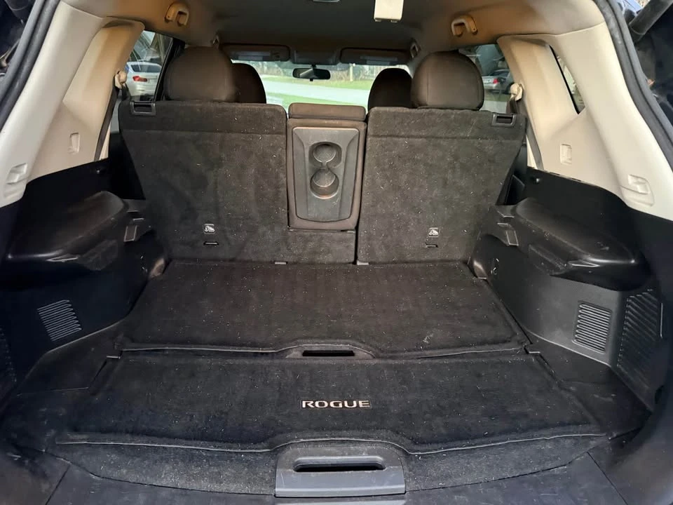 2018 Nissan Rogue - Image 12 of 15