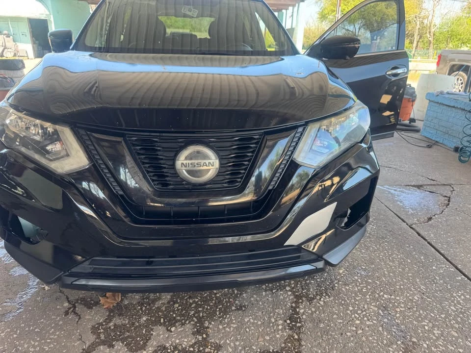 2018 Nissan Rogue - Image 9 of 18