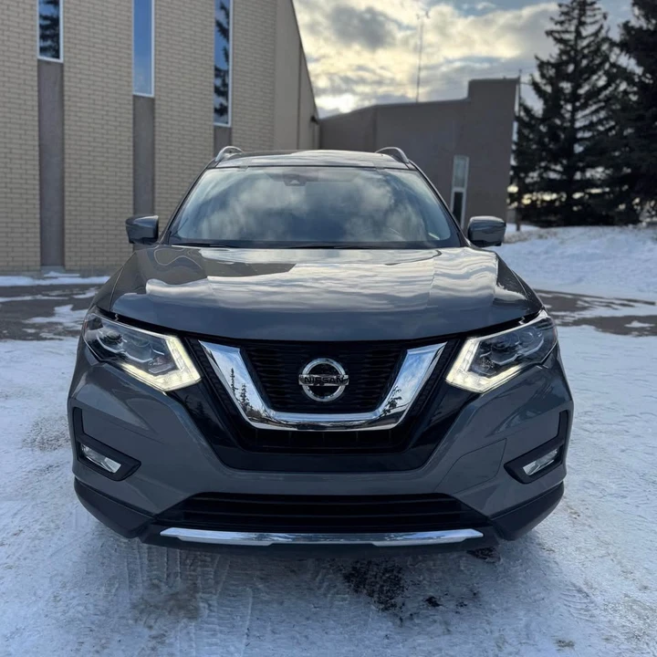 2018 Nissan Rogue - Image 4 of 21