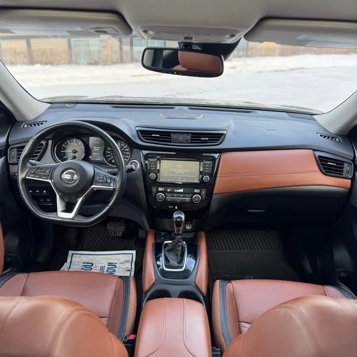 2018 Nissan Rogue - Image 14 of 21