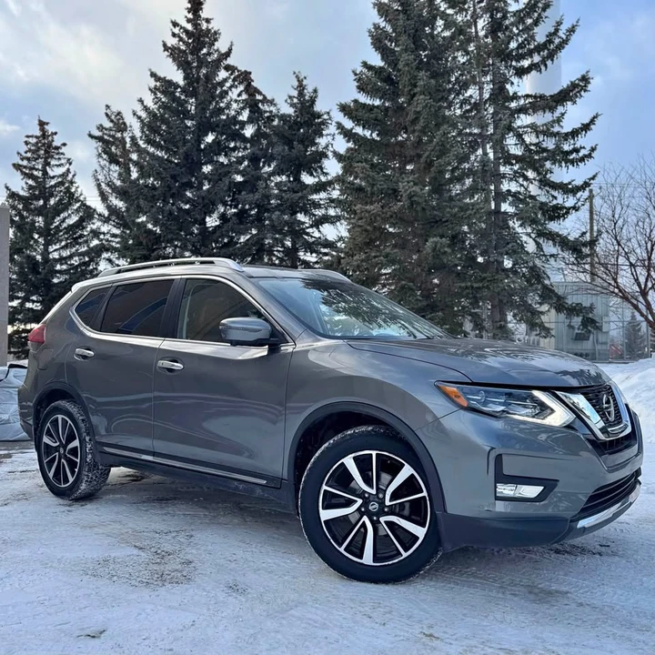 2018 Nissan Rogue - Image 2 of 21