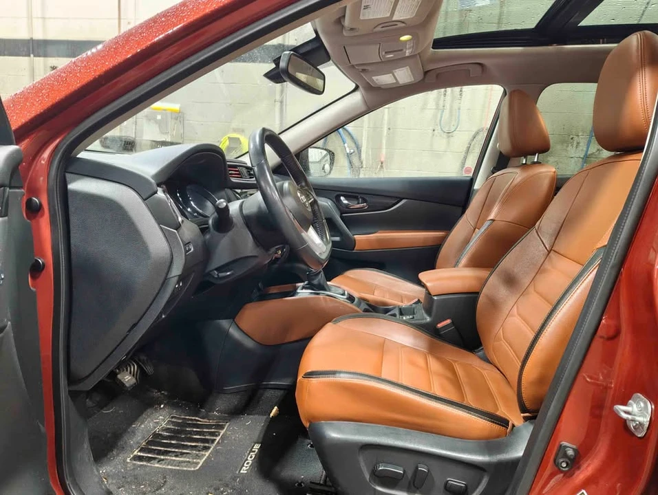 2018 Nissan Rogue - Image 6 of 6