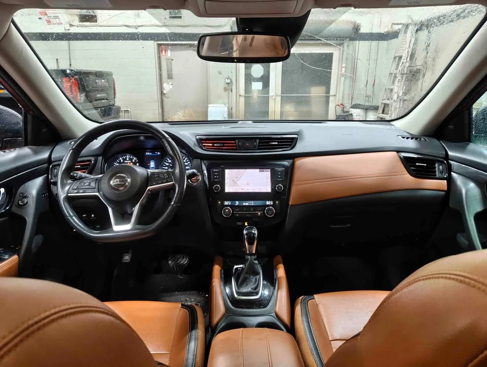 2018 Nissan Rogue - Image 5 of 6