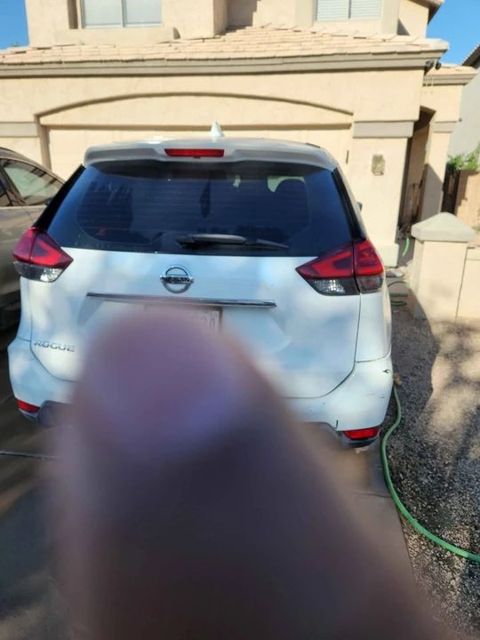 2018 Nissan Rogue - Image 3 of 4