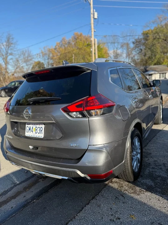 2018 Nissan Rogue - Image 6 of 15