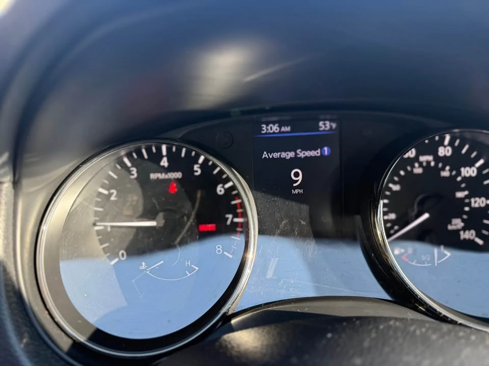 2018 Nissan Rogue - Image 7 of 15