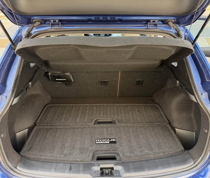 2018 Nissan Rogue - Image 17 of 17