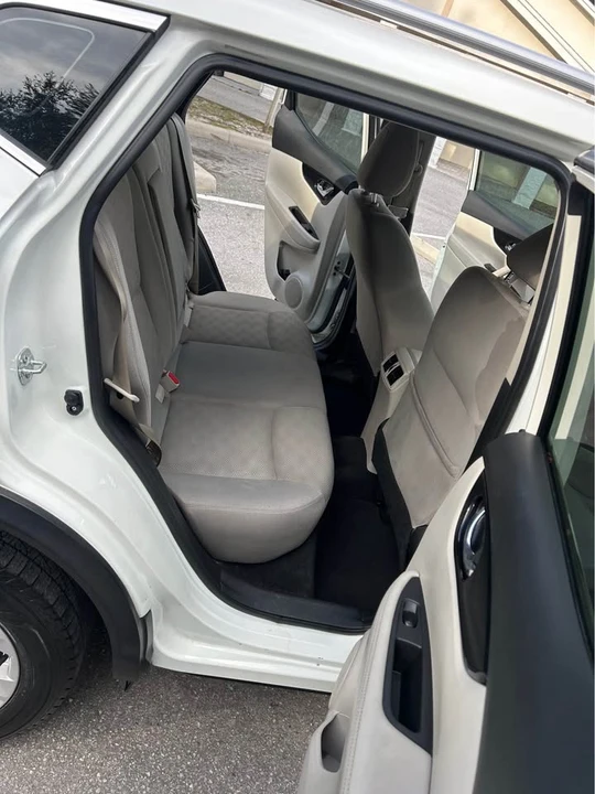 2018 Nissan Rogue - Image 3 of 7