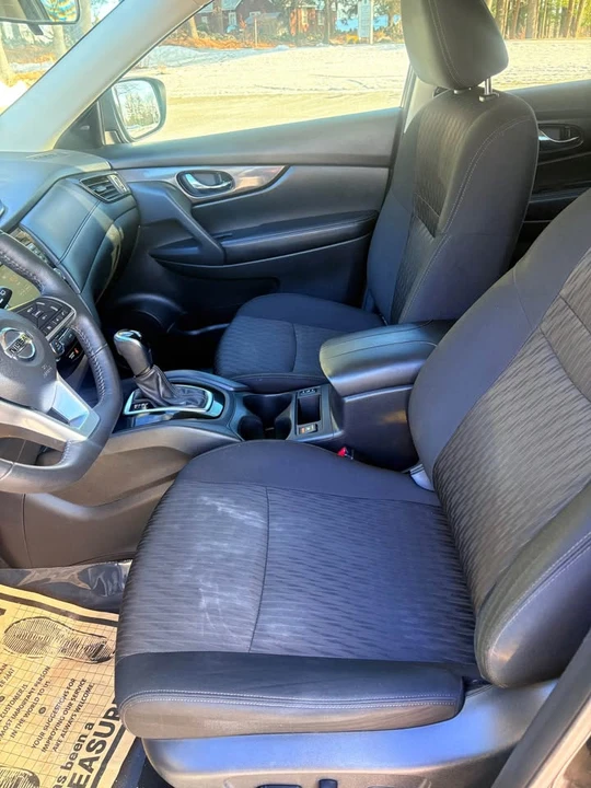 2018 Nissan Rogue - Image 8 of 19