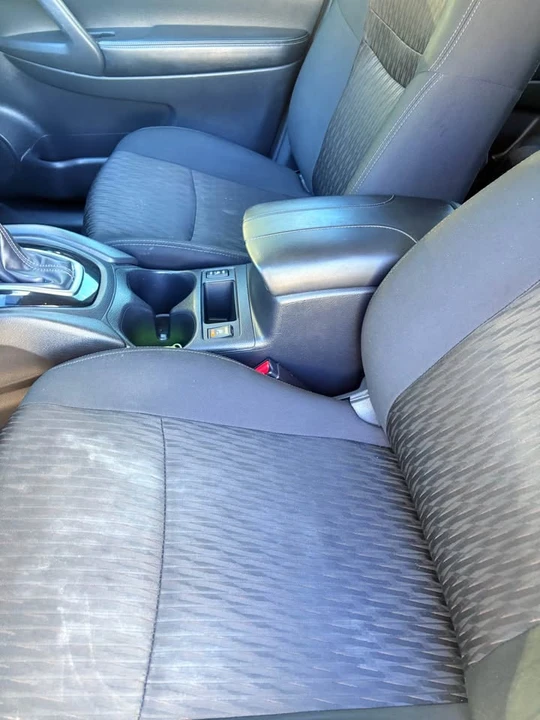2018 Nissan Rogue - Image 12 of 19
