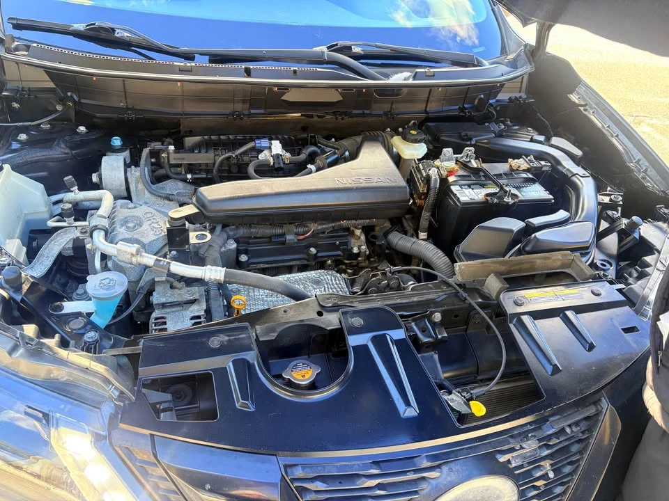 2018 Nissan Rogue - Image 6 of 19