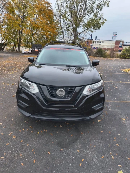 2018 Nissan Rogue - Image 6 of 16