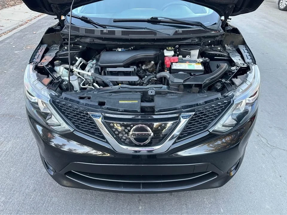 2018 Nissan Rogue - Image 12 of 13