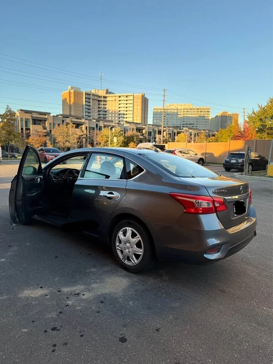 2018 Nissan Sentra 7th Gen - Image 5 of 6