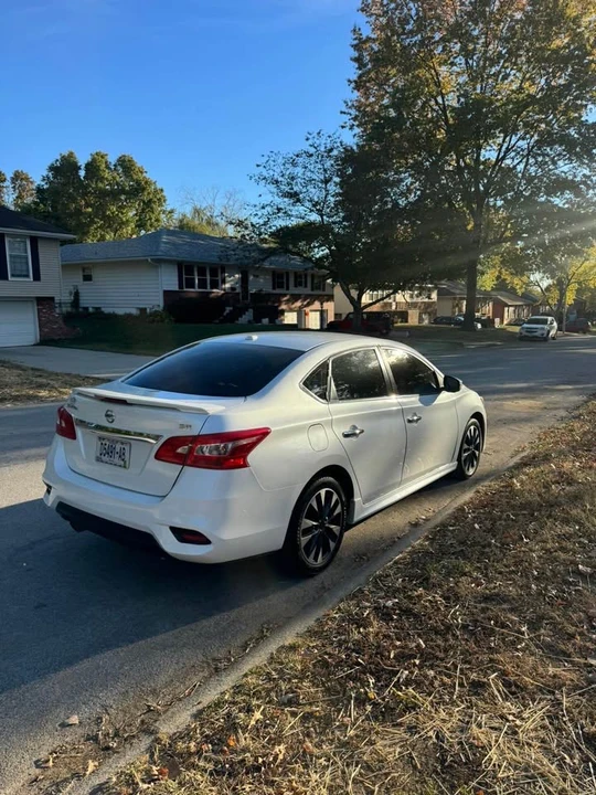 2018 Nissan Sentra 7th Gen - Image 6 of 7