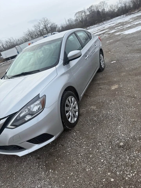 2018 Nissan Sentra 7th Gen - Image 2 of 12